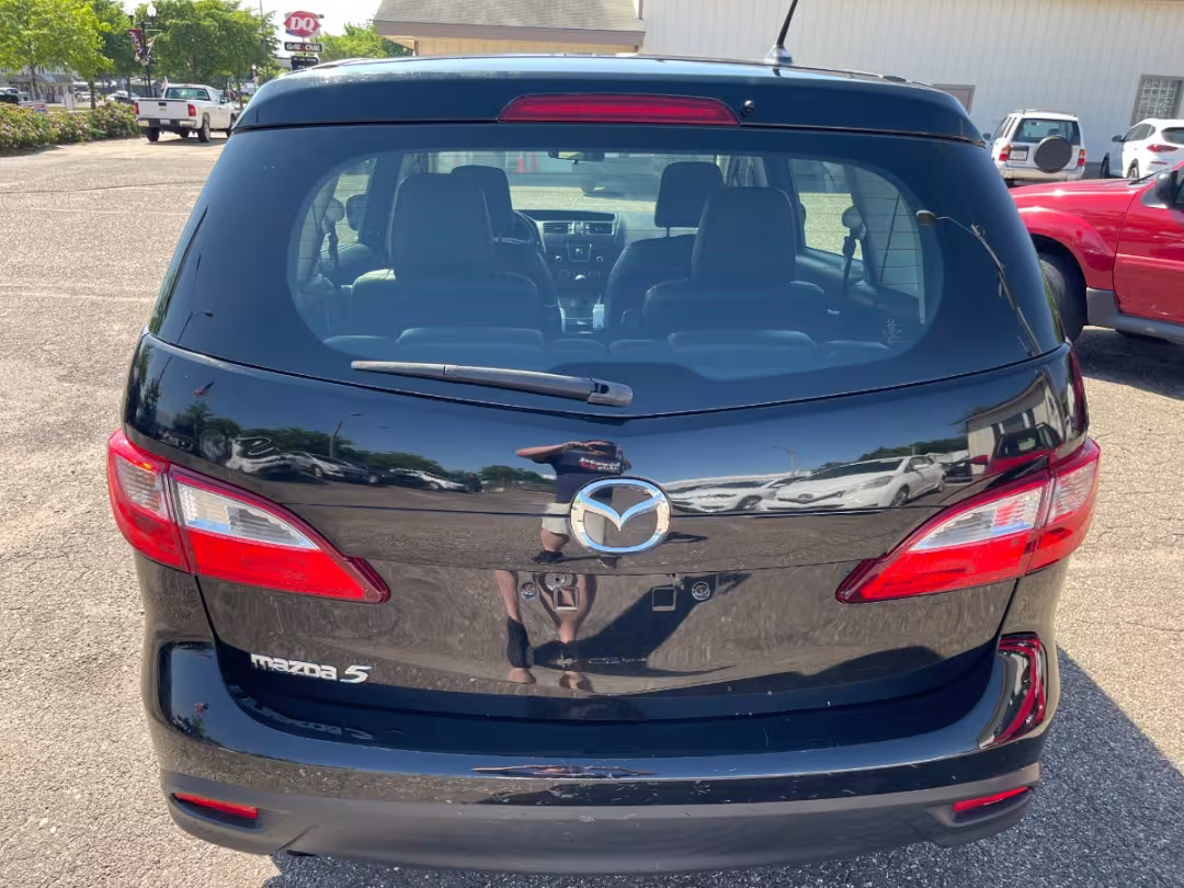2011 Mazda MAZDA5 - JM1CW2BLXC0106278 - Image #5